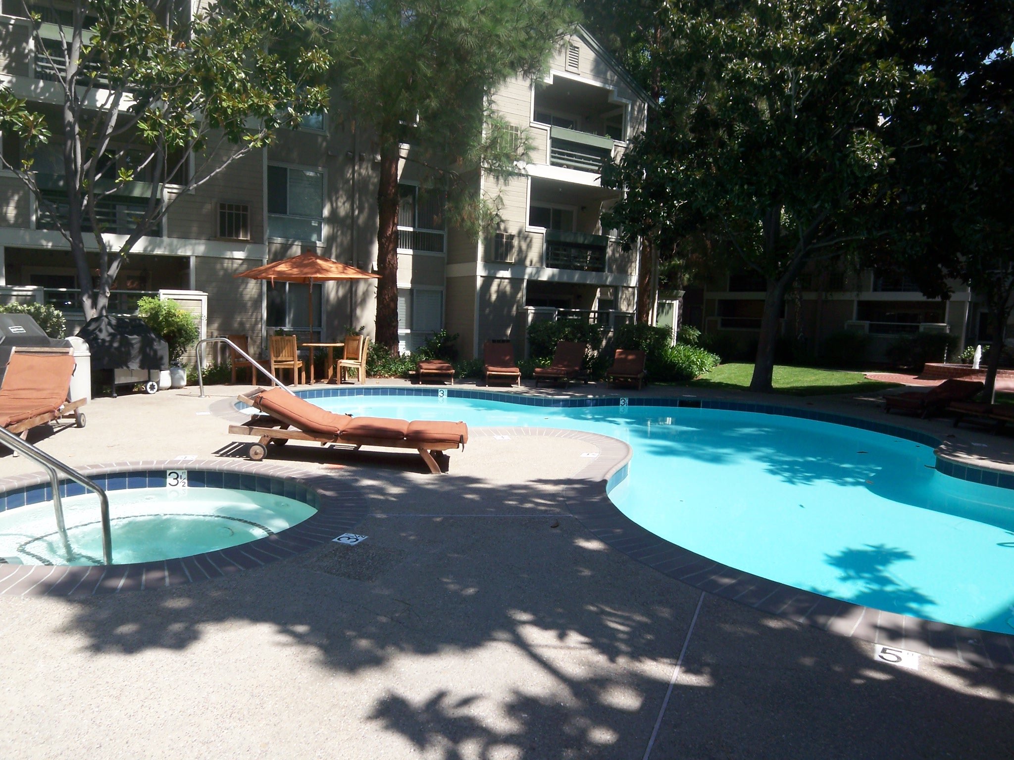 pool at City Oaks in Walnut Creek